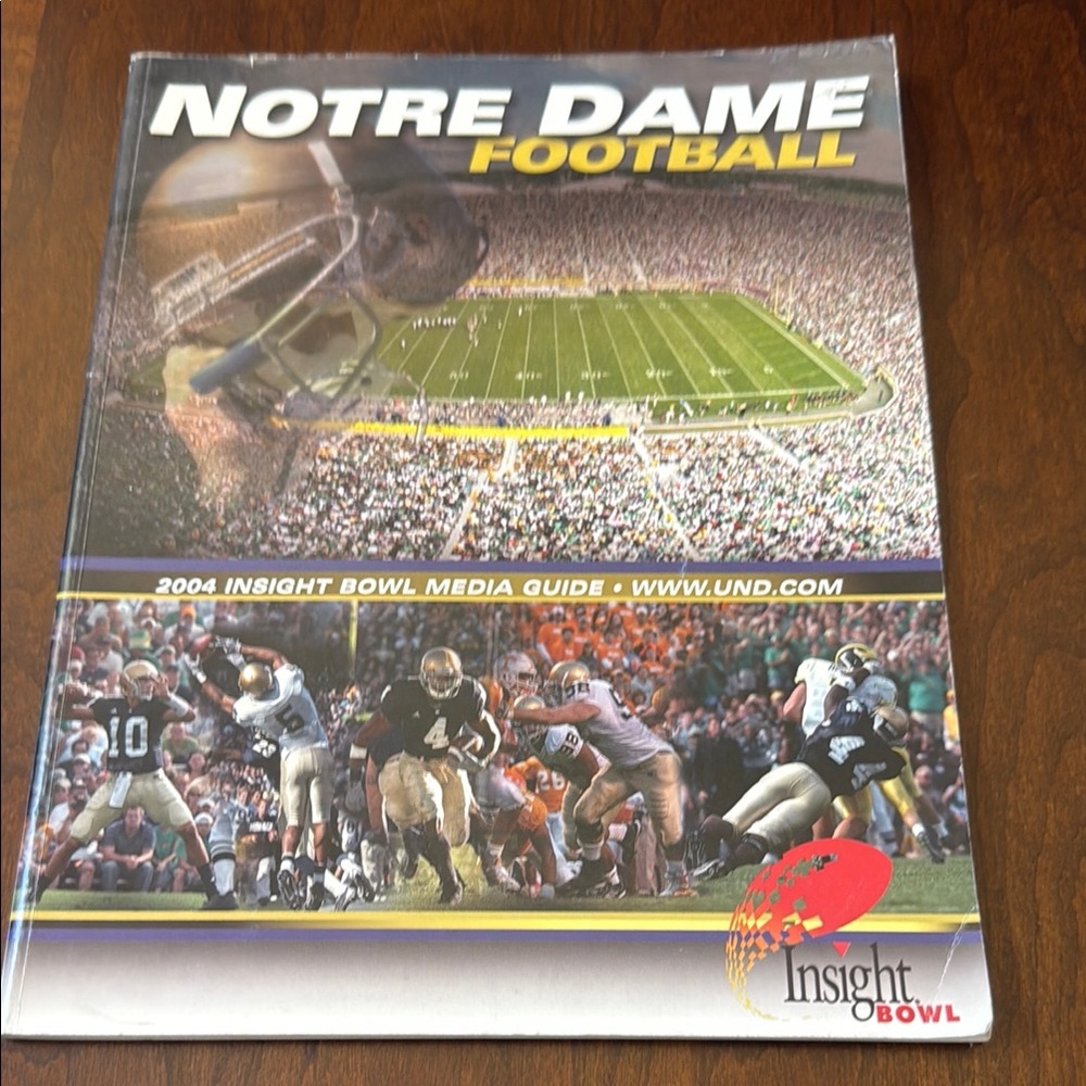 Notre Dame Football Media Guide 2004 magazine